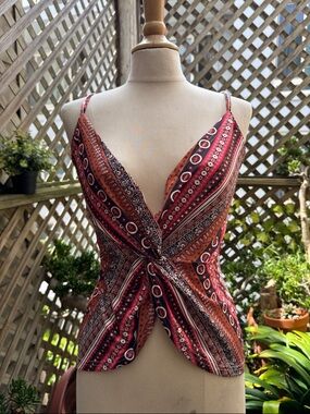Women’s Multi-Pattern Boho Twist Front Tank Top. Sizes S-M.  NWOT